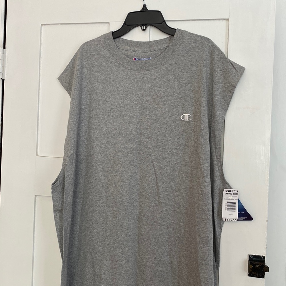 Champion t-shirt